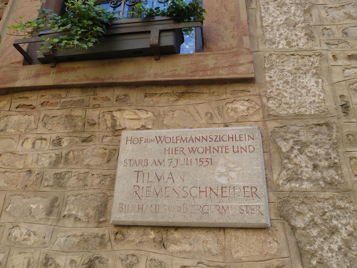 Апартаменти Wohnen Im Riemenschneiderhaus Вюрцбург Екстер'єр фото